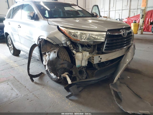Toyota Highlander Xle V6 2015 5TDJKRFH1FS192731 Image 6