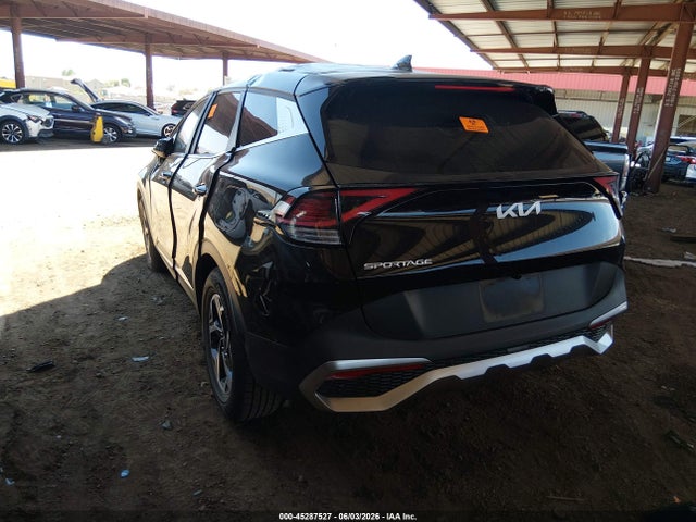 KNDPU3AF1P7035705 KIA Sportage Lx