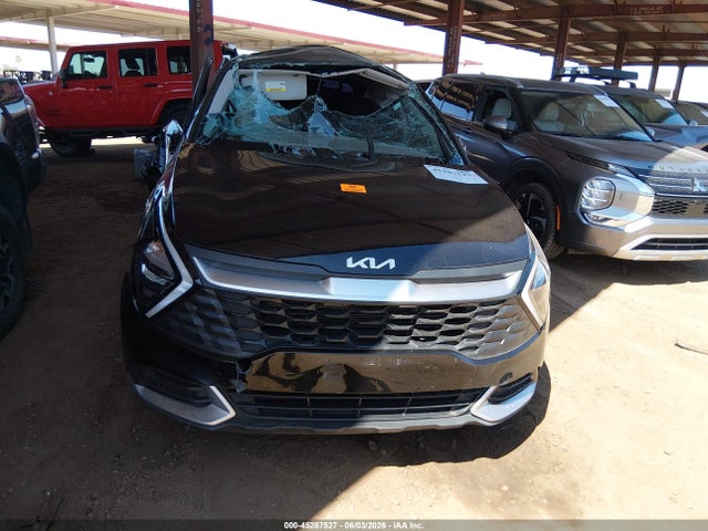 KNDPU3AF1P7035705 KIA Sportage Lx