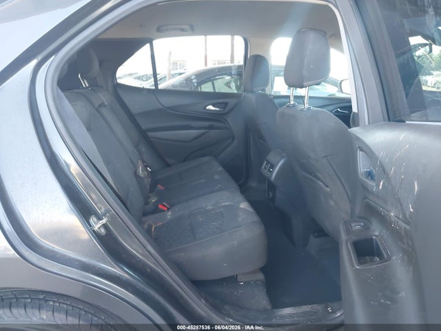 2GNAXJEV3J6311528 Chevrolet EQUINOX LT