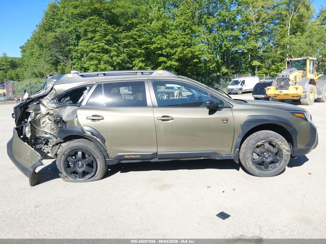 45287558 :رقم المزاد ، 4S4BTGUD6P3134005 vin ، 2023 Subaru Outback Wilderness مزاد بيع