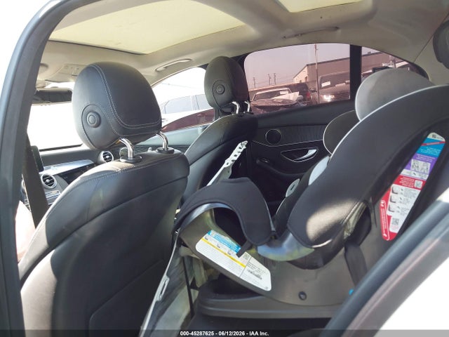 Mercedes-Benz C 300 2016 55SWF4JB0GU165573 Image 17