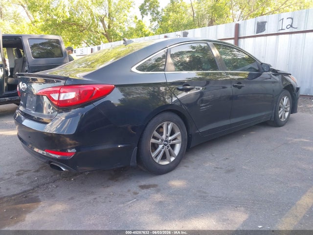 Hyundai SONATA ECO 2016 5NPE24AA5GH399824 Image 4