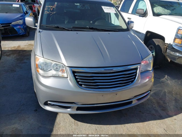 Продаж на аукціоні авто 2016 Chrysler Town & Country Touring, vin: 2C4RC1BG4GR261646, номер лоту: 45287651