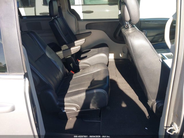 Продаж на аукціоні авто 2016 Chrysler Town & Country Touring, vin: 2C4RC1BG4GR261646, номер лоту: 45287651