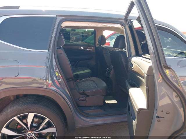 1V2FN2CAXTC504018 Volkswagen Atlas Sel Premium R-line