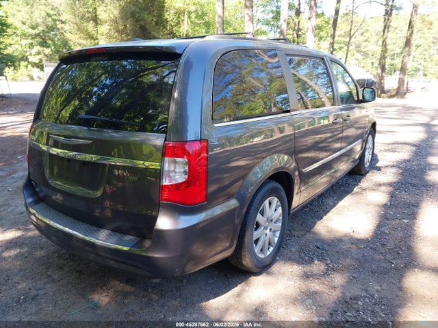 2016 Chrysler Town & Country Touring მანქანა იყიდება აუქციონზე, vin: 2C4RC1BG7GR252410, აუქციონის ნომერი: 45287662