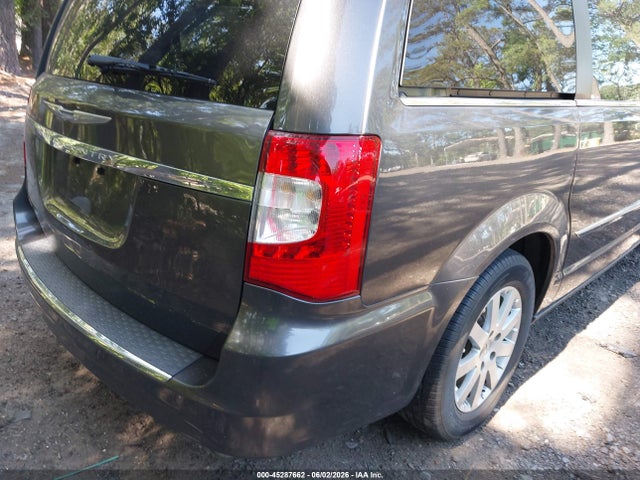 2016 Chrysler Town & Country Touring მანქანა იყიდება აუქციონზე, vin: 2C4RC1BG7GR252410, აუქციონის ნომერი: 45287662