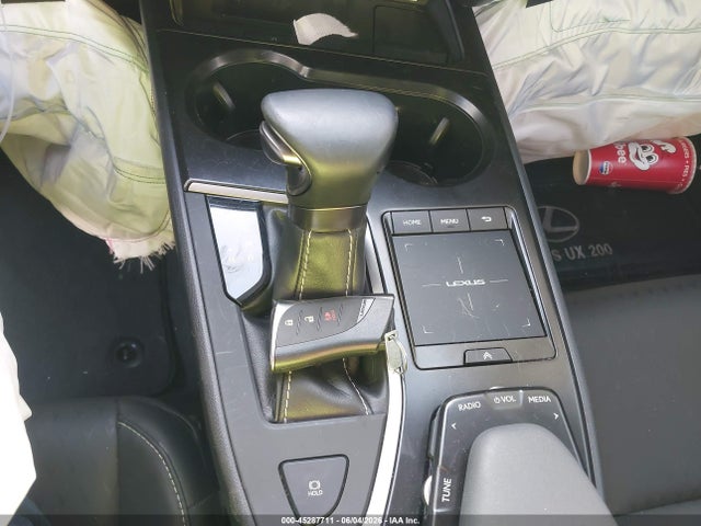 2022 Lexus Ux 200 მანქანა იყიდება აუქციონზე, vin: JTHX3JBH5N2045945, აუქციონის ნომერი: 45287711