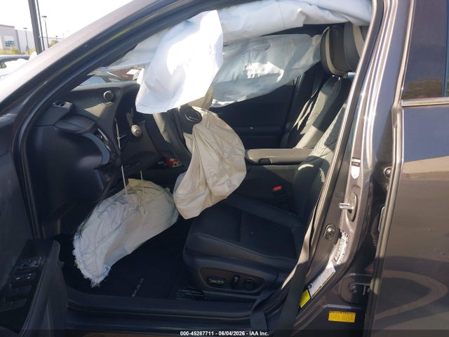Lexus UX 200 2022 JTHX3JBH5N2045945 Image 21
