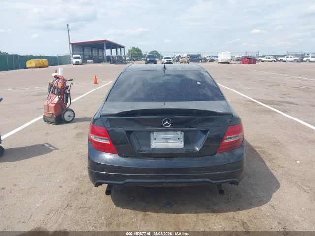Продажа на аукционе авто 2013 Mercedes-benz C 300 Luxury 4matic/sport 4matic, vin: WDDGF8AB8DR247415, номер лота: 45287715