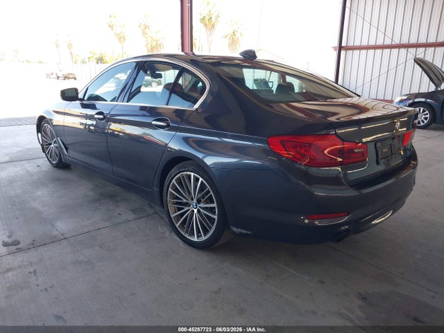 BMW 530I 2018 WBAJA5C54JWA57709 Image 3