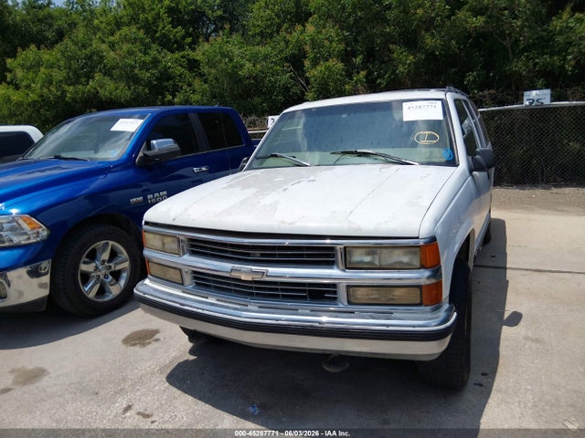 Продаж на аукціоні авто 1999 Chevrolet Suburban 1500 Lt, vin: 3GNFK16R1XG134206, номер лоту: 45287771
