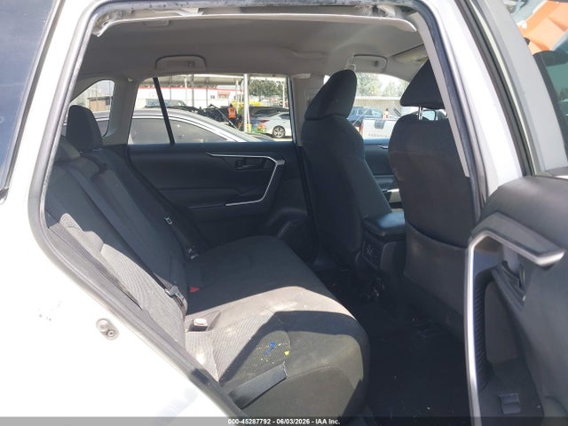 Toyota RAV4 LE 2022 2T3K1RFV9NC190771 Image 8