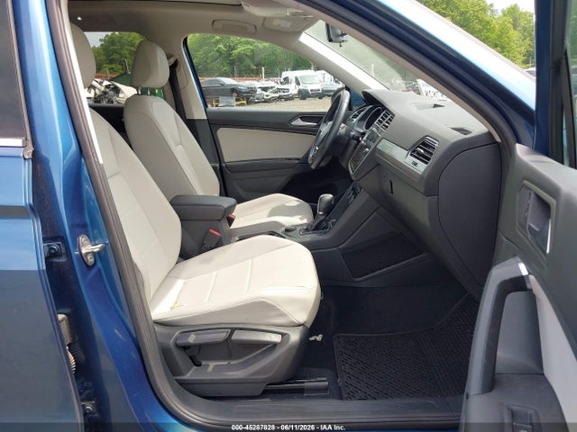 Продажа на аукционе авто 2019 Volkswagen Tiguan 2.0t Se/2.0t Sel/2.0t Sel R-line/2.0t Sel R-line Black, vin: 3VV2B7AX2KM016550, номер лота: 45287828