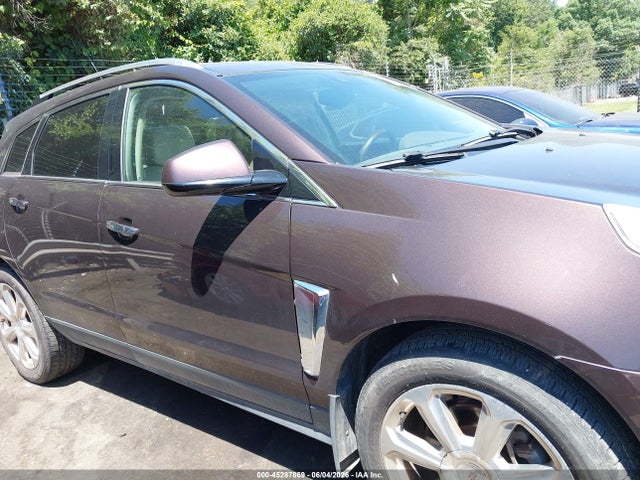 45287869 :رقم المزاد ، 3GYFNCE3XGS572058 vin ، 2016 Cadillac Srx Performance Collection مزاد بيع