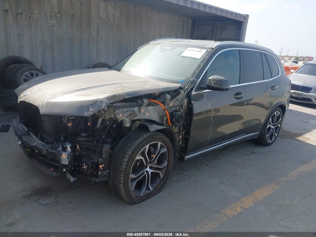 BMW X5 Phev Xdrive50e 2025 5UX43EU0XS9Y59237 Image 2