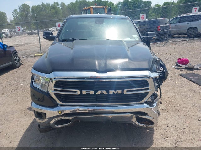 2021 Ram 1500 Big Horn  4x4 6'4 Box მანქანა იყიდება აუქციონზე, vin: 1C6SRFBT3MN795683, აუქციონის ნომერი: 45287990