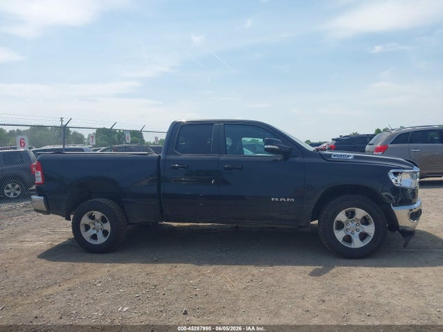 2021 Ram 1500 Big Horn  4x4 6'4 Box მანქანა იყიდება აუქციონზე, vin: 1C6SRFBT3MN795683, აუქციონის ნომერი: 45287990