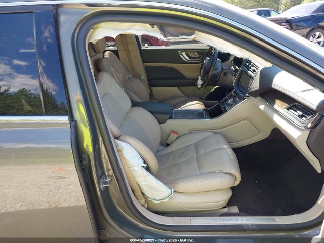 Lincoln Continental Reserve 2017 1LN6L9NP9H5629486 Image 5