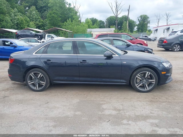 Продажа на аукционе авто 2017 Audi A4 2.0t Premium, vin: WAUENAF40HN025256, номер лота: 45288041