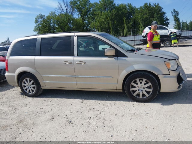 45288068 :رقم المزاد ، 2C4RC1BG5DR631062 vin ، 2013 Chrysler Town & Country Touring مزاد بيع