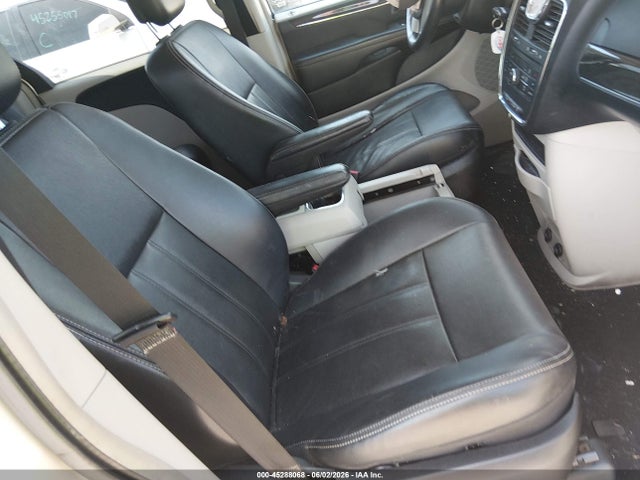 45288068 :رقم المزاد ، 2C4RC1BG5DR631062 vin ، 2013 Chrysler Town & Country Touring مزاد بيع