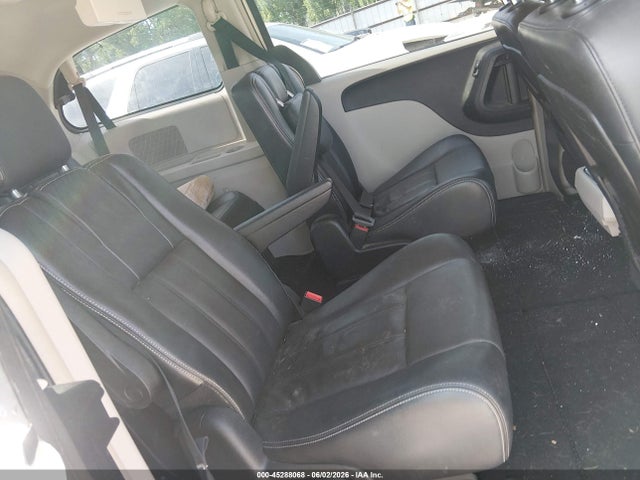 45288068 :رقم المزاد ، 2C4RC1BG5DR631062 vin ، 2013 Chrysler Town & Country Touring مزاد بيع