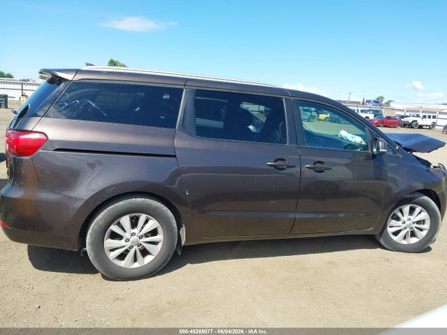 KIA SEDONA LX 2017 KNDMB5C14H6340094 Image 13