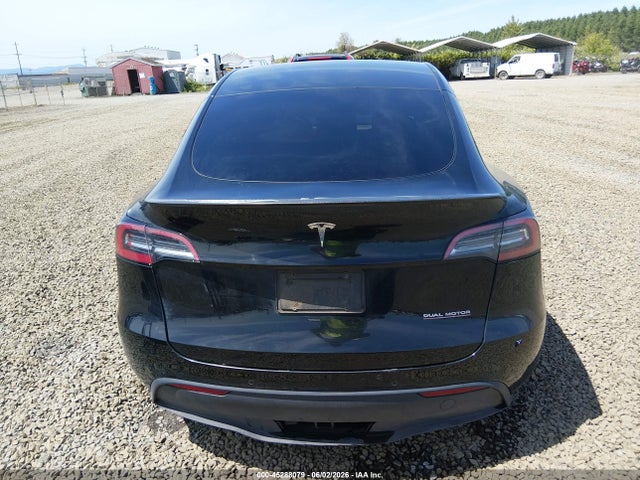 2022 Tesla Model Y Performance Dual Motor All-wheel Drive მანქანა იყიდება აუქციონზე, vin: 7SAYGDEF4NF397369, აუქციონის ნომერი: 45288079