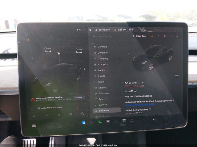 2022 Tesla Model Y Performance Dual Motor All-wheel Drive მანქანა იყიდება აუქციონზე, vin: 7SAYGDEF4NF397369, აუქციონის ნომერი: 45288079