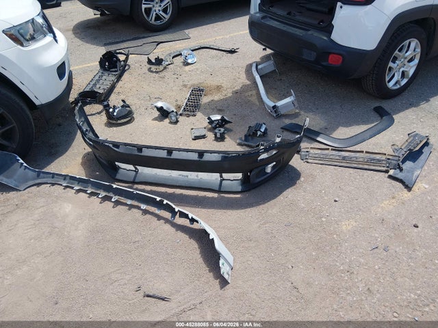 Продаж на аукціоні авто 2016 Jeep Renegade Latitude, vin: ZACCJABT3GPD83511, номер лоту: 45288085