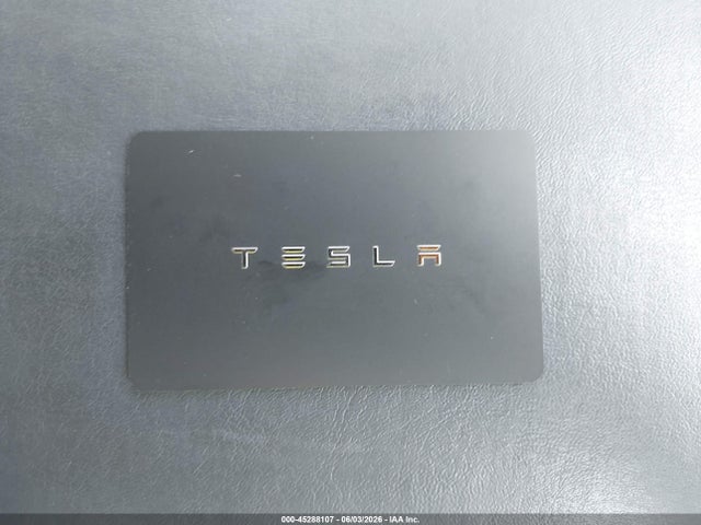 45288107 :رقم المزاد ، 5YJ3E1EA6JF126470 vin ، 2018 Tesla Model 3 Long Range/mid Range مزاد بيع