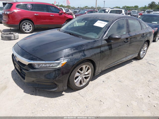45288130 :رقم المزاد ، 1HGCV1F13KA009701 vin ، 2019 Honda Accord Lx مزاد بيع