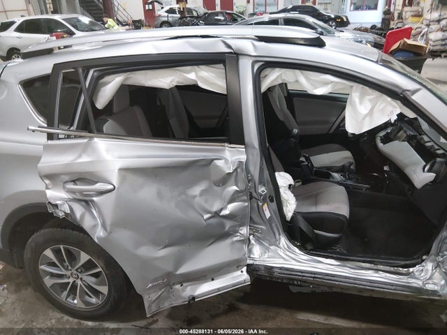 JTMRJREV0JD180961 Toyota Rav4 Hybrid Le