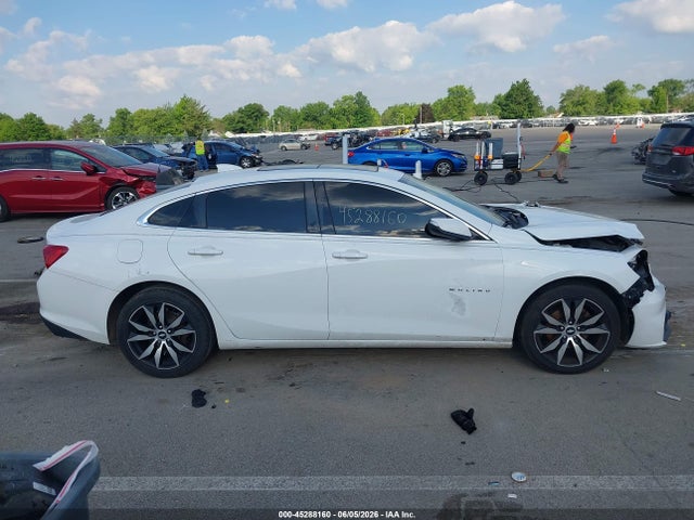 1G1ZE5ST1HF179759 Chevrolet MALIBU 1LT