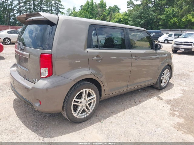 Scion XB 2015 JTLZE4FE2FJ067029 Image 4