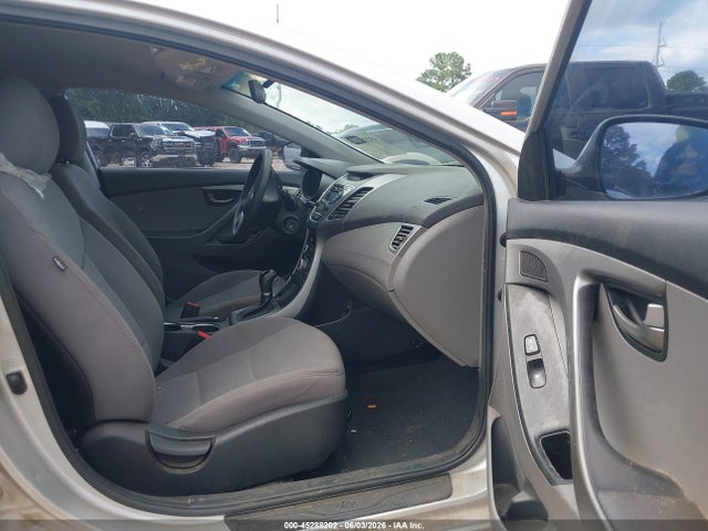 Aukcja sprzedaży 2016 Hyundai Elantra Se, vin: 5NPDH4AE2GH730470, numer aukcji: 45288202