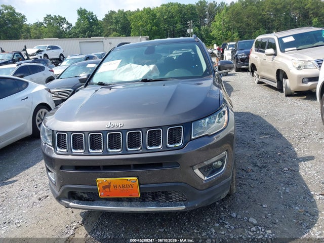 45288247 :رقم المزاد ، 3C4NJDCB0JT299291 vin ، 2018 Jeep Compass Limited 4x4 مزاد بيع