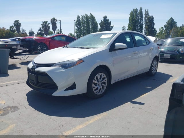 Aukcja sprzedaży 2018 Toyota Corolla Le, vin: 5YFBURHE3JP759024, numer aukcji: 45288261