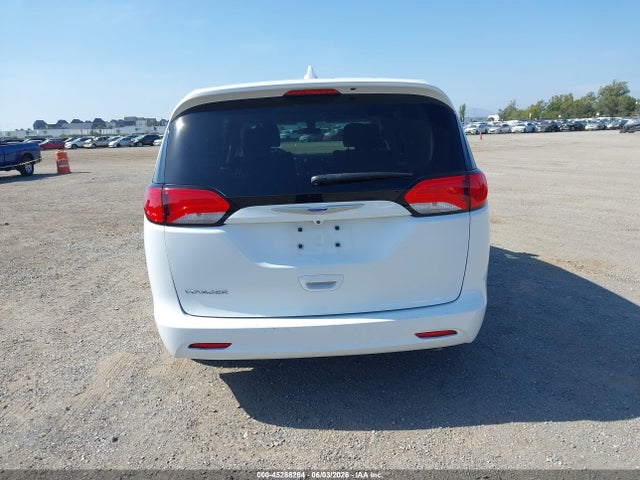 Chrysler Voyager Lx 2020 2C4RC1CG9LR205131 Image 18