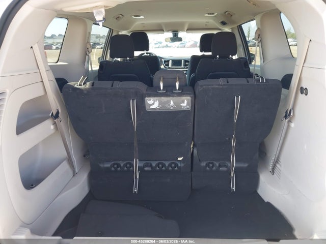 Chrysler Voyager Lx 2020 2C4RC1CG9LR205131 Image 12