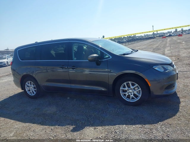 Chrysler Voyager Lx 2020 2C4RC1CG4LR205134 Image 15
