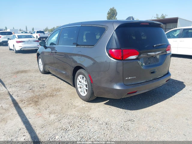 Chrysler Voyager Lx 2020 2C4RC1CG4LR205134 Image 3