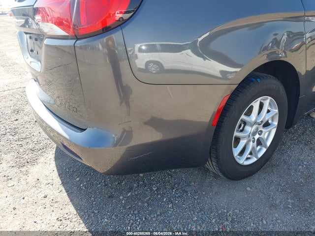 Chrysler Voyager Lx 2020 2C4RC1CG4LR205134 Image 13