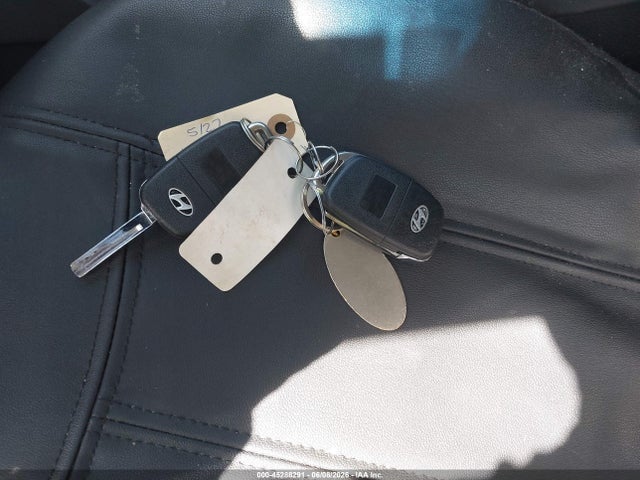 Продаж на аукціоні авто 2017 Hyundai Santa Fe Sport 2.4l, vin: 5XYZUDLBXHG388571, номер лоту: 45288291
