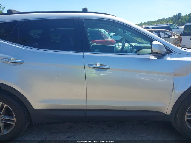 Продаж на аукціоні авто 2017 Hyundai Santa Fe Sport 2.4l, vin: 5XYZUDLBXHG388571, номер лоту: 45288291