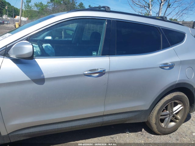 Продаж на аукціоні авто 2017 Hyundai Santa Fe Sport 2.4l, vin: 5XYZUDLBXHG388571, номер лоту: 45288291