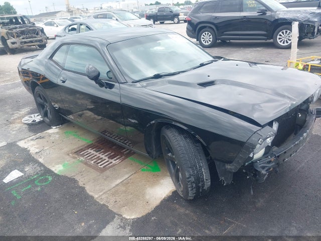 45288297 :رقم المزاد ، 2C3CDYAGXEH313706 vin ، 2014 Dodge Challenger Sxt مزاد بيع