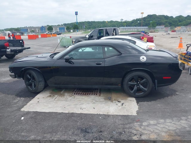 45288297 :رقم المزاد ، 2C3CDYAGXEH313706 vin ، 2014 Dodge Challenger Sxt مزاد بيع
